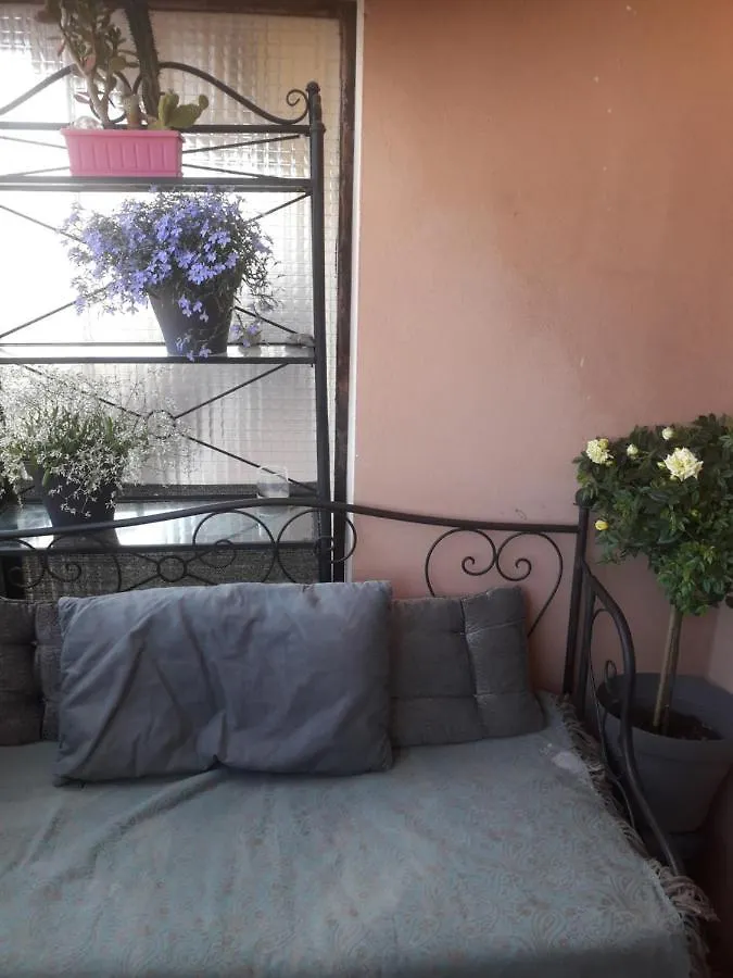 Studio Californie Niza 0*,